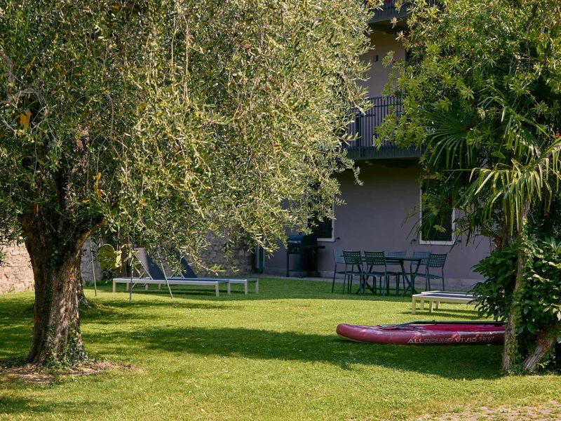 Casa Ennio - Torbole Apartments - Giardino